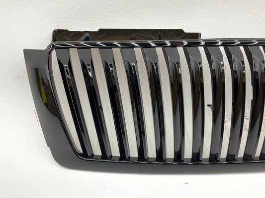 NEW AFTERMARKET BLACK Bumper Vertical Style Grille CVTA070AF