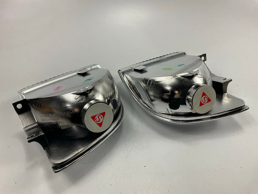 NEW DGT1093ZA Clear Euro Style Corner Light Turn Signal Marker Lamp Left & Right