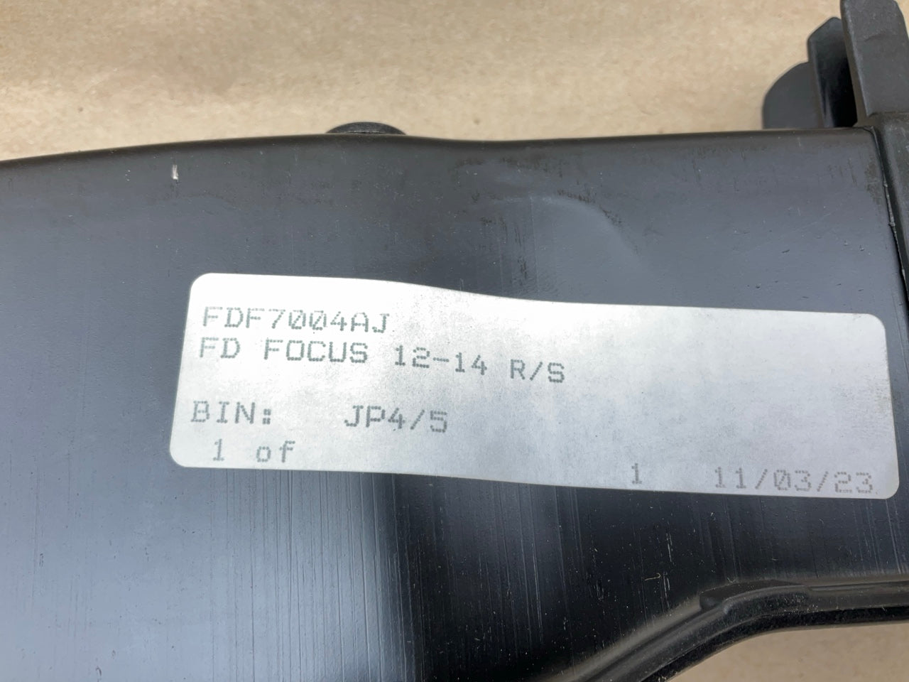 FDF7004AJ Front Radiator Support 2012-18 Ford Focus Upper Tie Bar Black Plastic