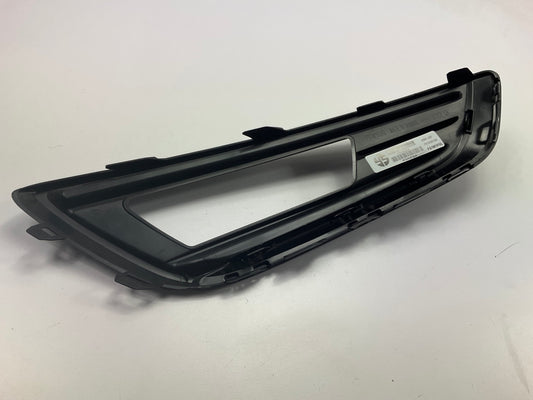 AFTERMARKET FO1038158 FRONT LEFT Fog Light Trim For 15-18 Ford Focus S/SE