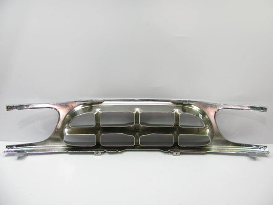 FO1200316 Replacement Front Chrome / Silver Grille For 1995-1997 Ford Explorer
