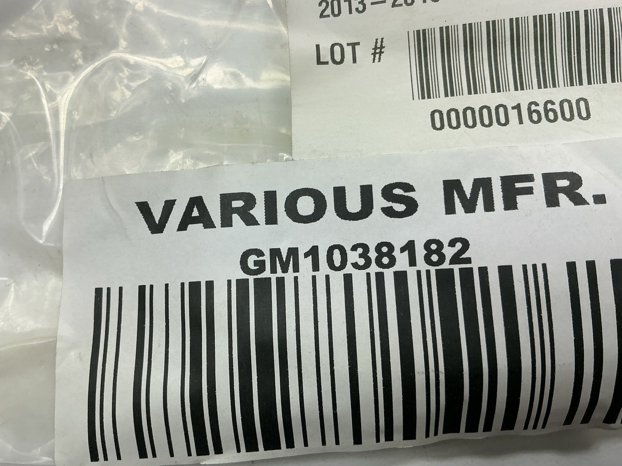 GM1038182 Front Left Fog Light Trim Bezel - 2013-2015 Chevrolet Trax