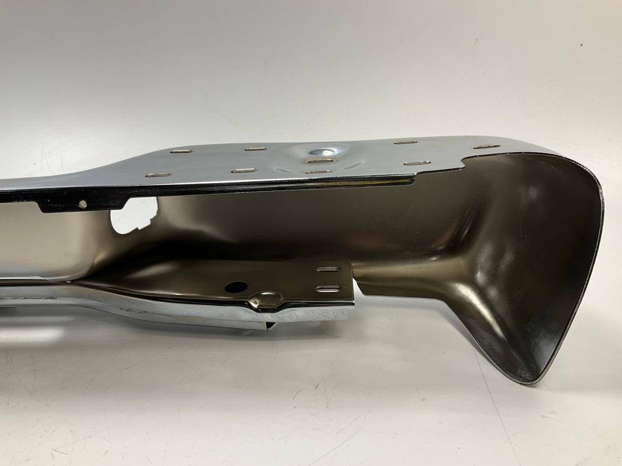 NEW AFTERMARKET GM1102415 Rear Chrome Step Bumper - 1998-2004 Chevy S10, Sonoma