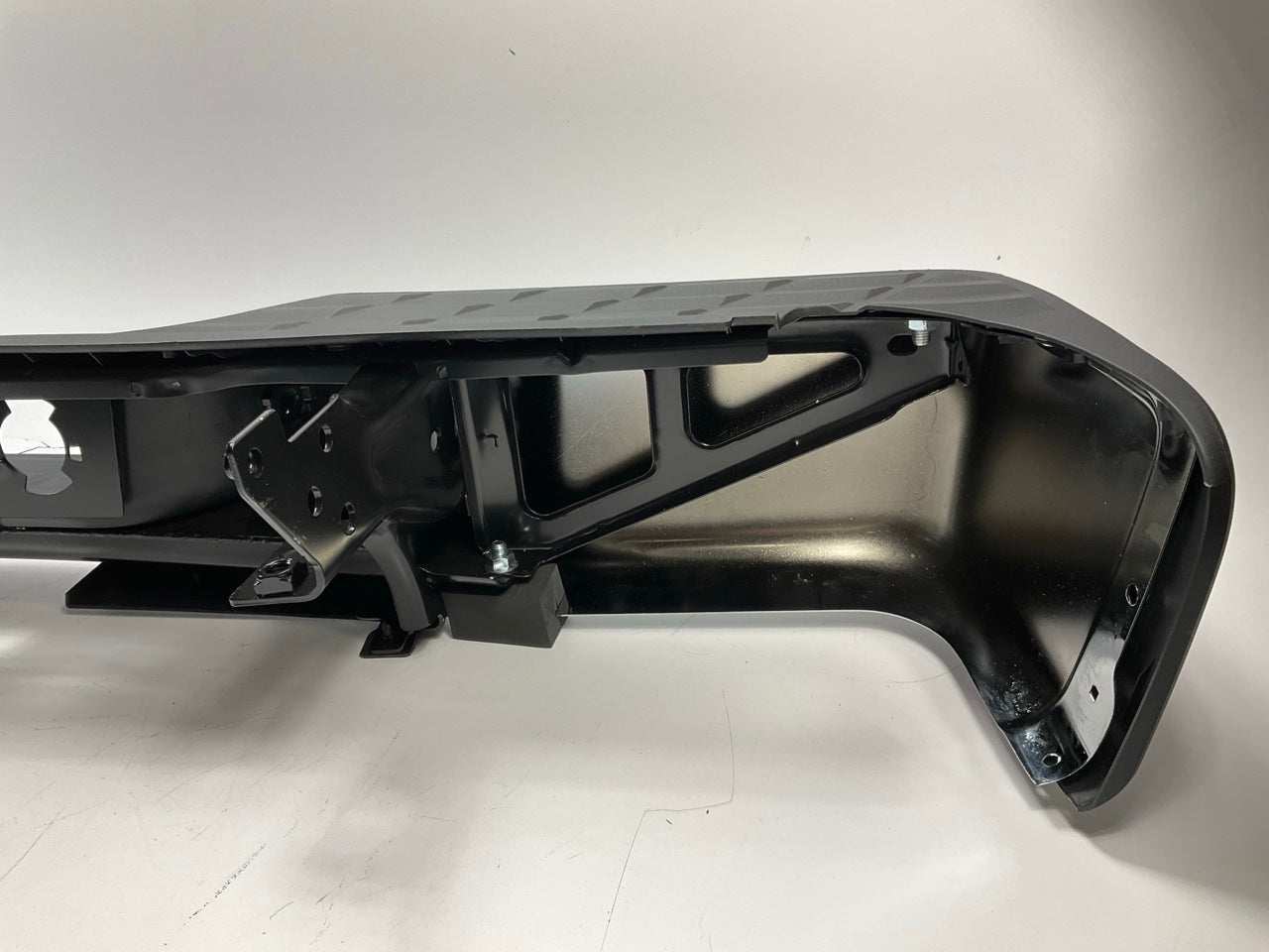 MISSING HARDWARE NEW Rear Bumper 2007-2013 Chevy Silverado GMC Sierra 1500 Truck