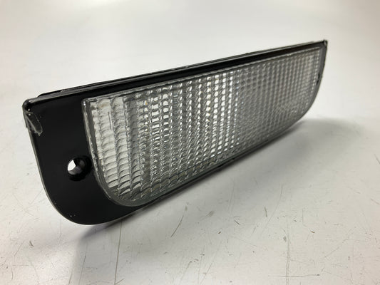 Front Left, Bumper Mounted Parking Turn Signal Light Lamp 1991-1992 Buick Regal