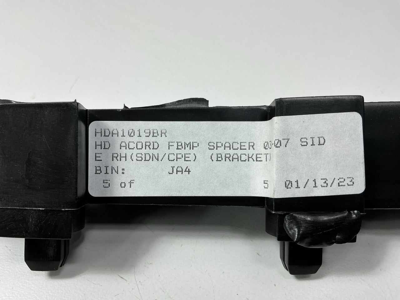 AFTERMARKET Front Right Bumper Cover Support Bracket 2003-07 Honda Accord