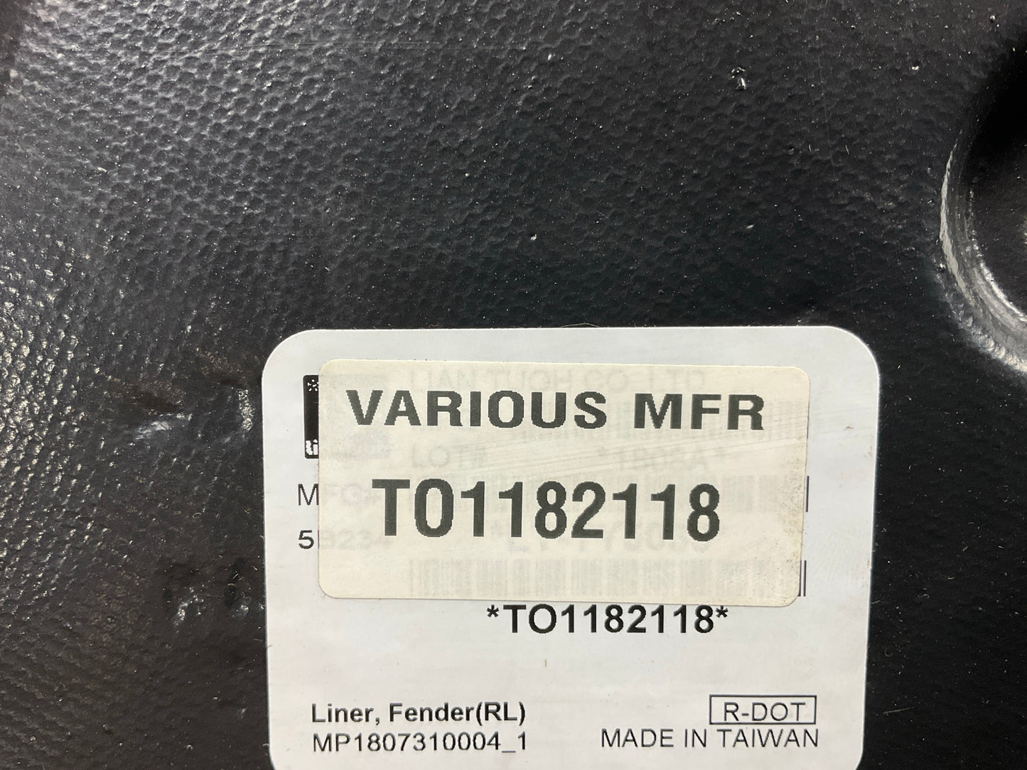 TO1182118 Rear Left Bumper Filler Seal 2012-2019 Toyota Yaris, JAPAN BUILT ONLY