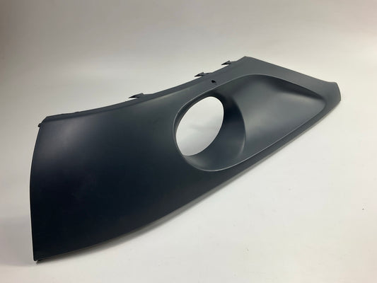 VW1093120 Front Left Fog Lamp Fog Light Trim Bezel For 2011-2014 VW Touareg