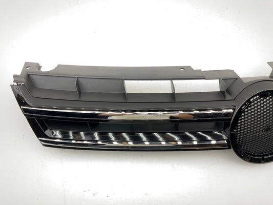 NEW AFTERMARKET Front Bumper Black Upper Grille W/ Chrome Trim - 7P6853651A