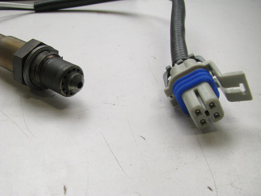New Bosch 0-258-986-608 Oxygen O2 Sensor Upstream Oldsmobile 01-03 Aurora 4.0L