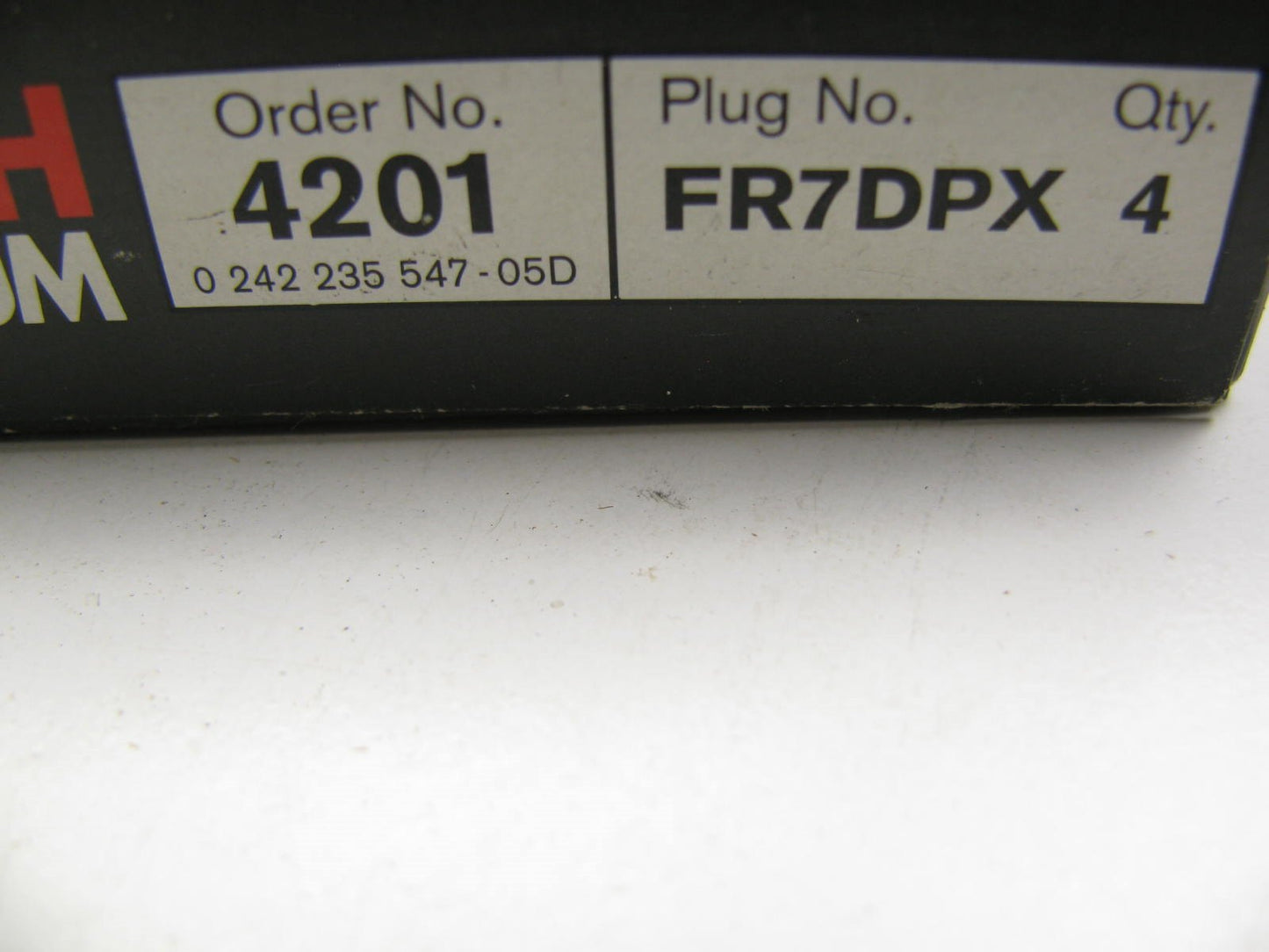 (4) Bosch 4201 Platinum Spark Plugs FR7DPX