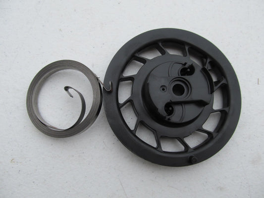 499901 GENUINE BRIGGS & STRATTON PULLEY & SPRING ASSEMBLY