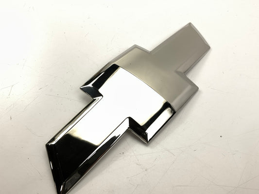 Bully ST175 Triple Chrome Plated Stainless Steel Front Grill Emblem 07-11 Chevy