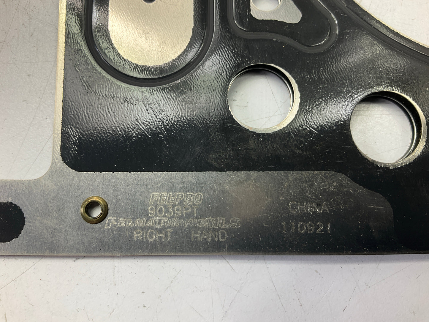 FEL-PRO Engine Cylinder Head Gaskets, Left & Right Side - 1995-2000 Ford 2.5L V6