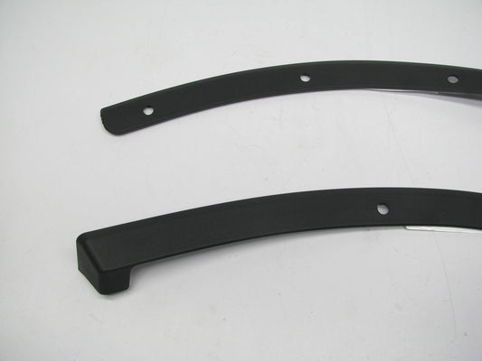 Front Right & Left Bumper Filler For 2007-2013 Chevrolet Silverado 1500