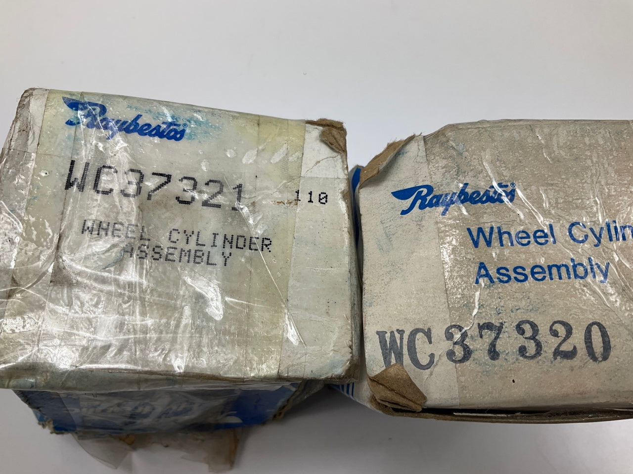 Raybestos WC37320 & WC37321 Front Left & Right Drum Brake Wheel Cylinder