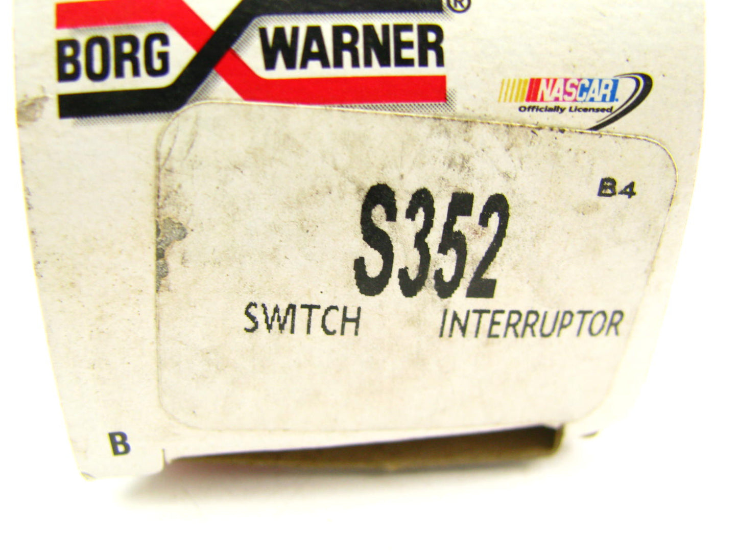 BWD S352 Engine Oil Pressure Switch Sender For Dash Light