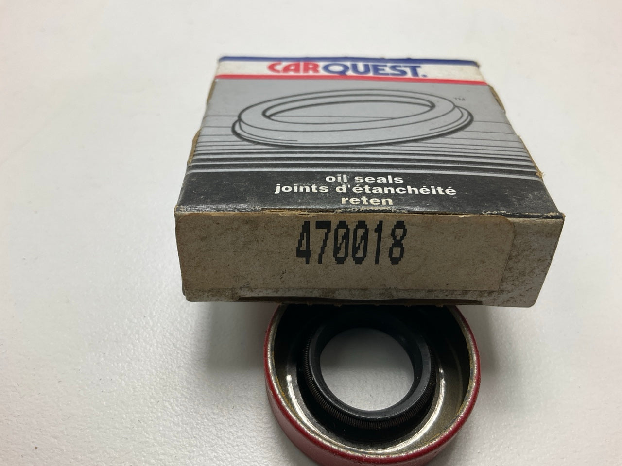 (2) Carquest 470018 Automatic Transmission Shift Shaft Seal