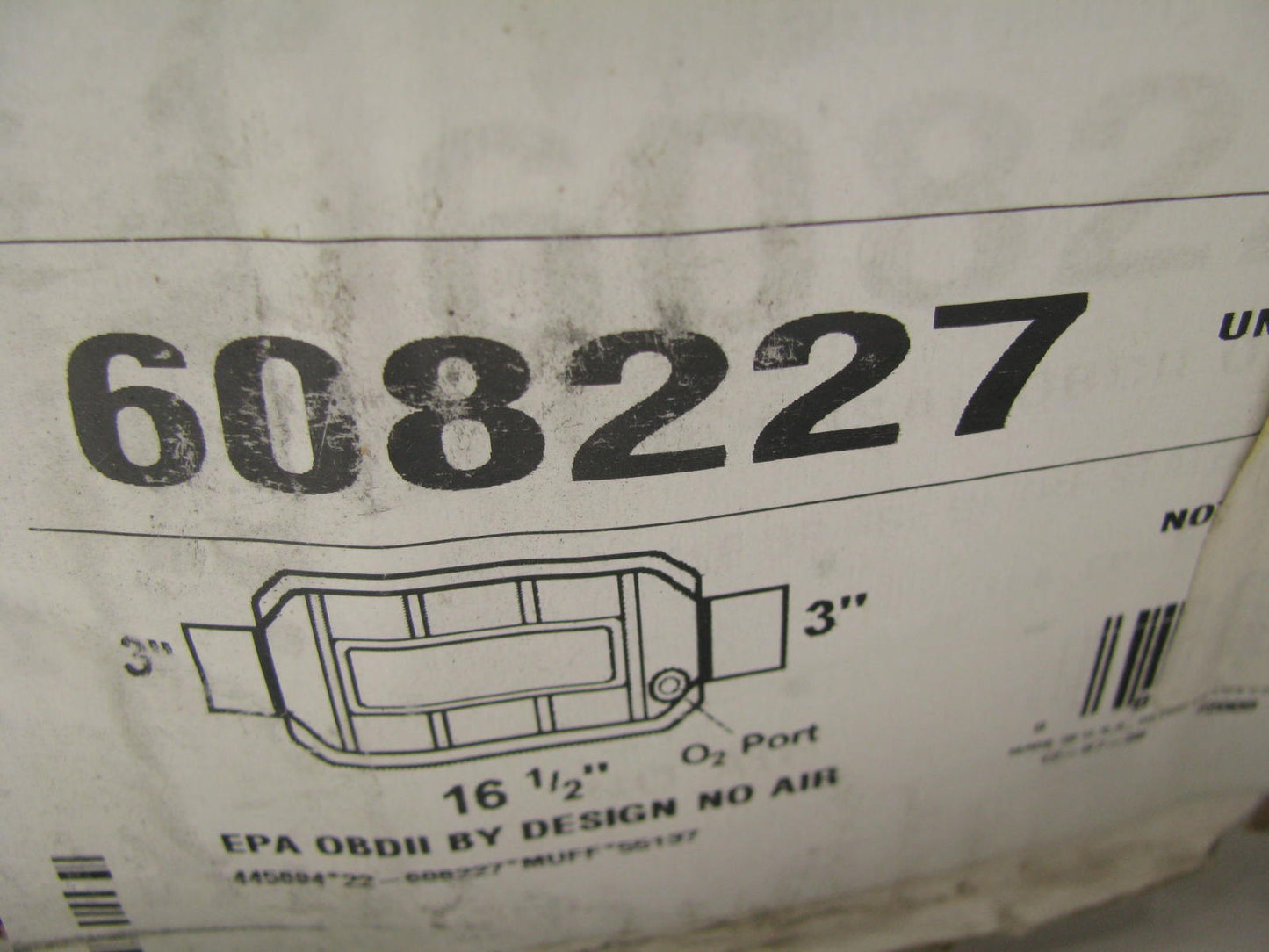 Carquest 608227 3'' Exhaust Universal Catalytic Converter 16.5'' Long