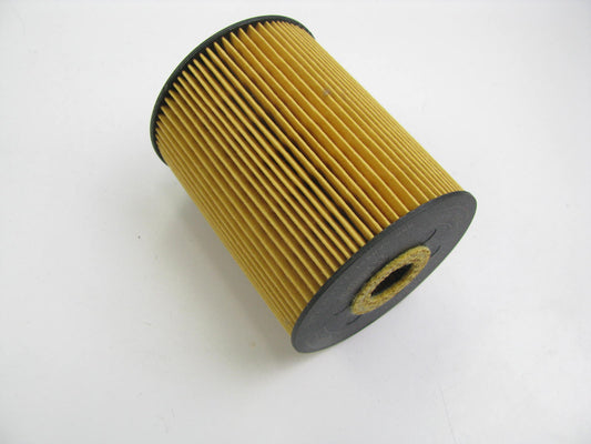 Carquest 84563 Engine Oil Filter For 2004-2007 Volkswagen Touareg 4.2L V8