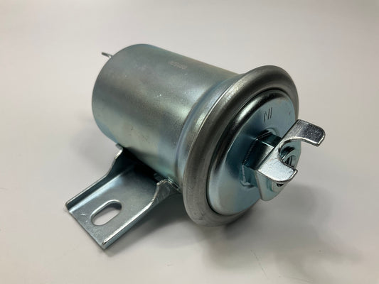 (2) Carquest 86497 Fuel Filter For 1984-1995 Toyota Pickup, 1984-1995 4Runner