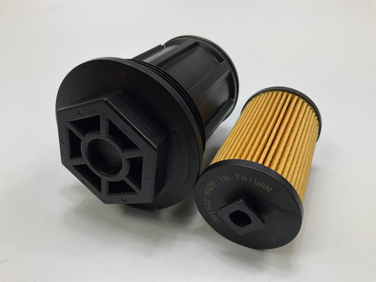 (12) Carquest 94179 Diesel Exhaust Fluid (DEF) Urea Filters A0001420089, PE5272