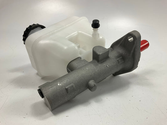 Carquest MCA630425 Brake Master Cylinder 2003-07 Ford Escape, 2005-06 Tribute