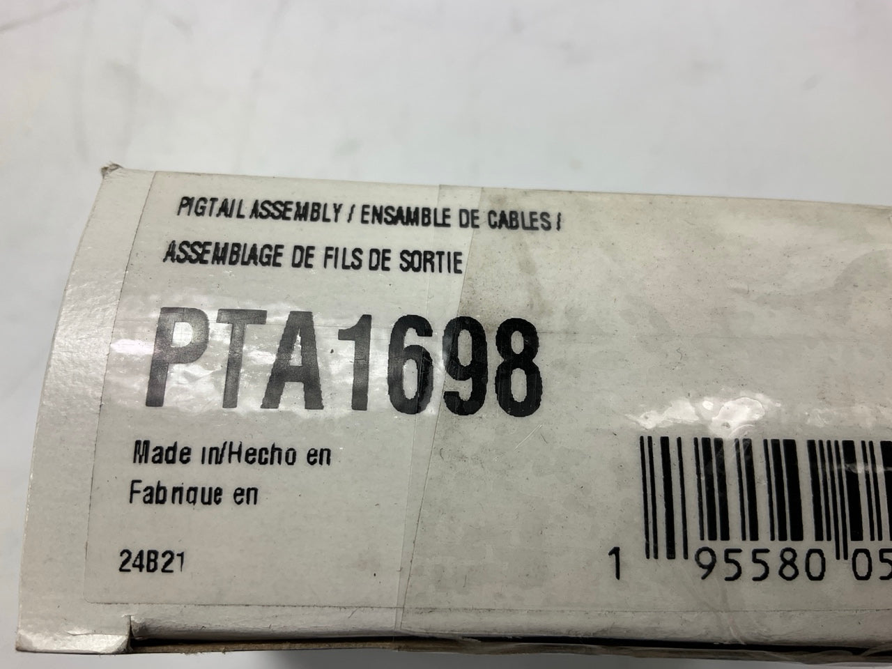 Carquest PTA1698 Instrument Panel Harness Connector