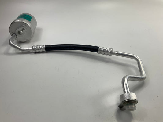 Carquest T83005 A/C Accumulator With Hose Assembly