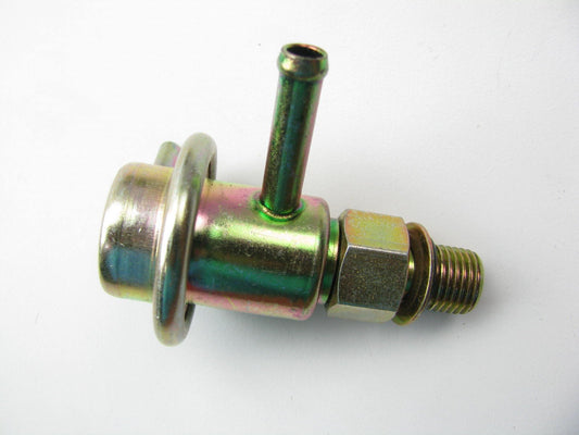 Carter 404-074 Stock Fuel Pressure Regulator - 1985-1987 Mitsubishi Galant 2.4L