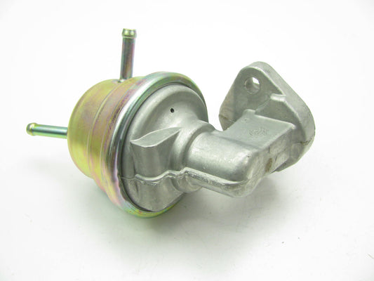 Carter M70023 Mechanical Fuel Pump 1978-1986 Toyota HiAce OEM # 23100-31050