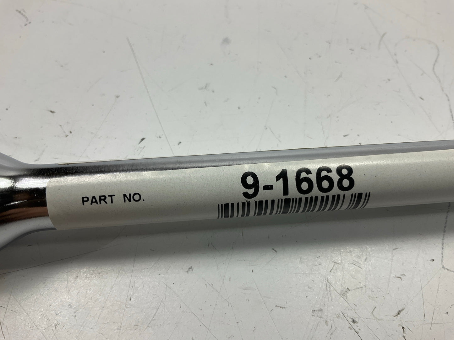 Champ 9-1668 20'' 4-Way Lug Nut Wrench SAE, 11/16'', 3/4'', 13/16'' And 7/8''