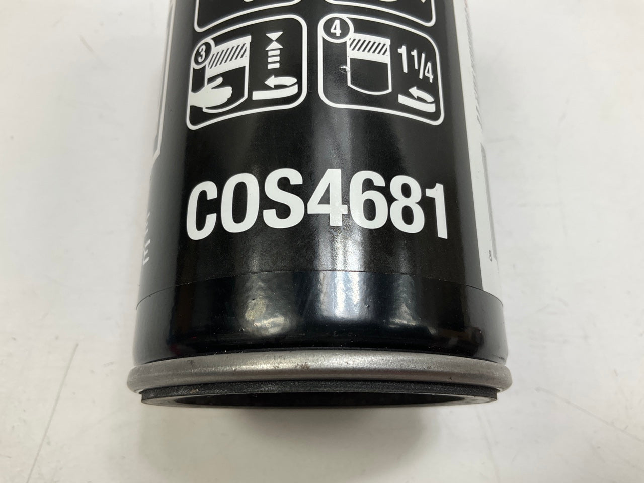 Champion COS4681 Engine Oil Filter