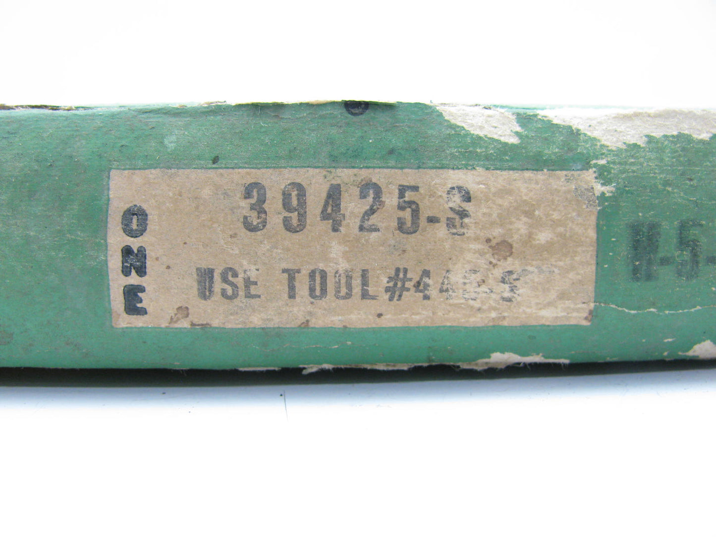 Chicago Rawhide 39425-S Wheel Seal ID 3.938'' OD 5.509'' Width 1.016''