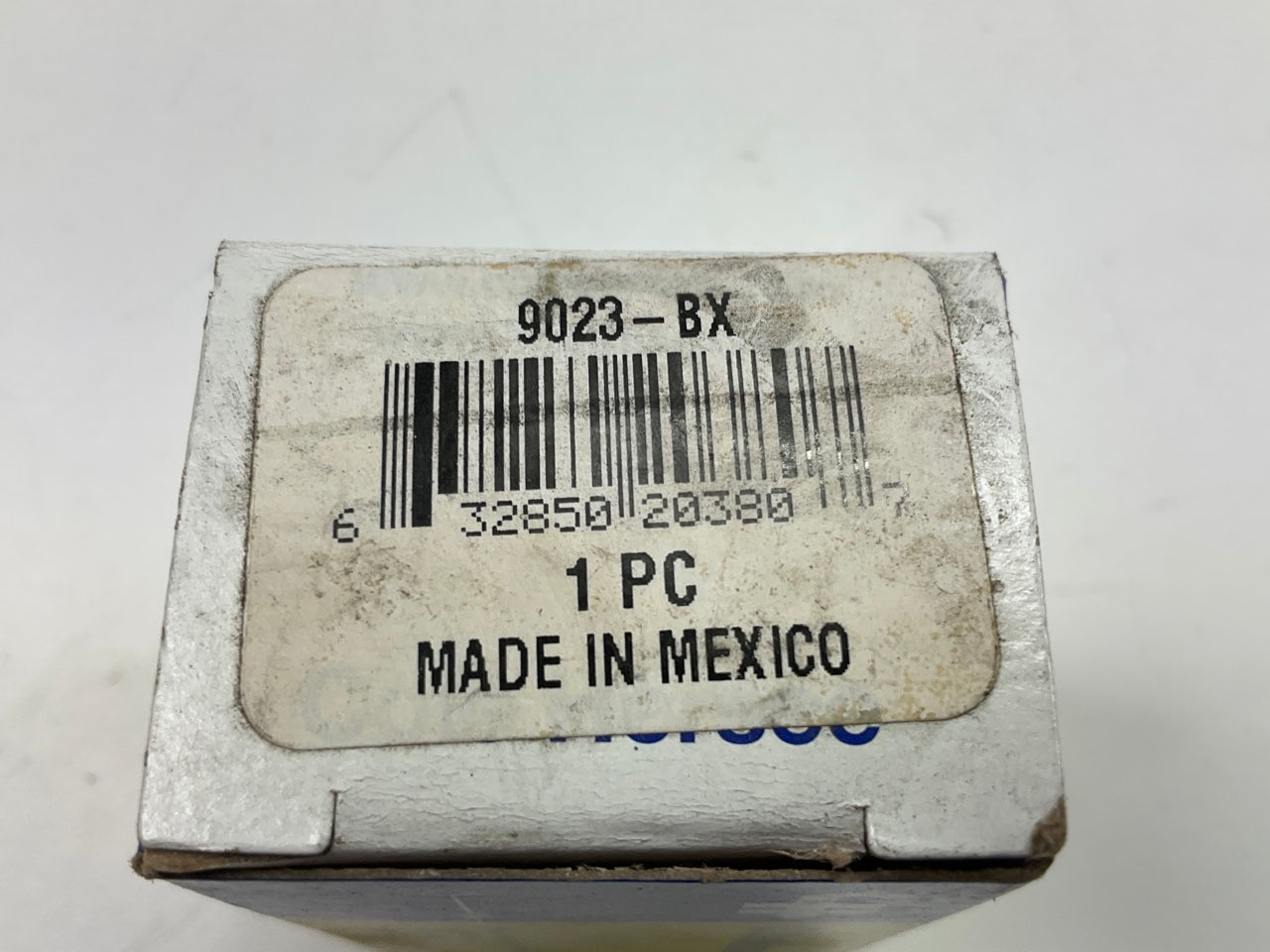 Cole Hersee 9023 Heavy Duty Momentary Push-Button Switch, 10 Amps, Normally Off