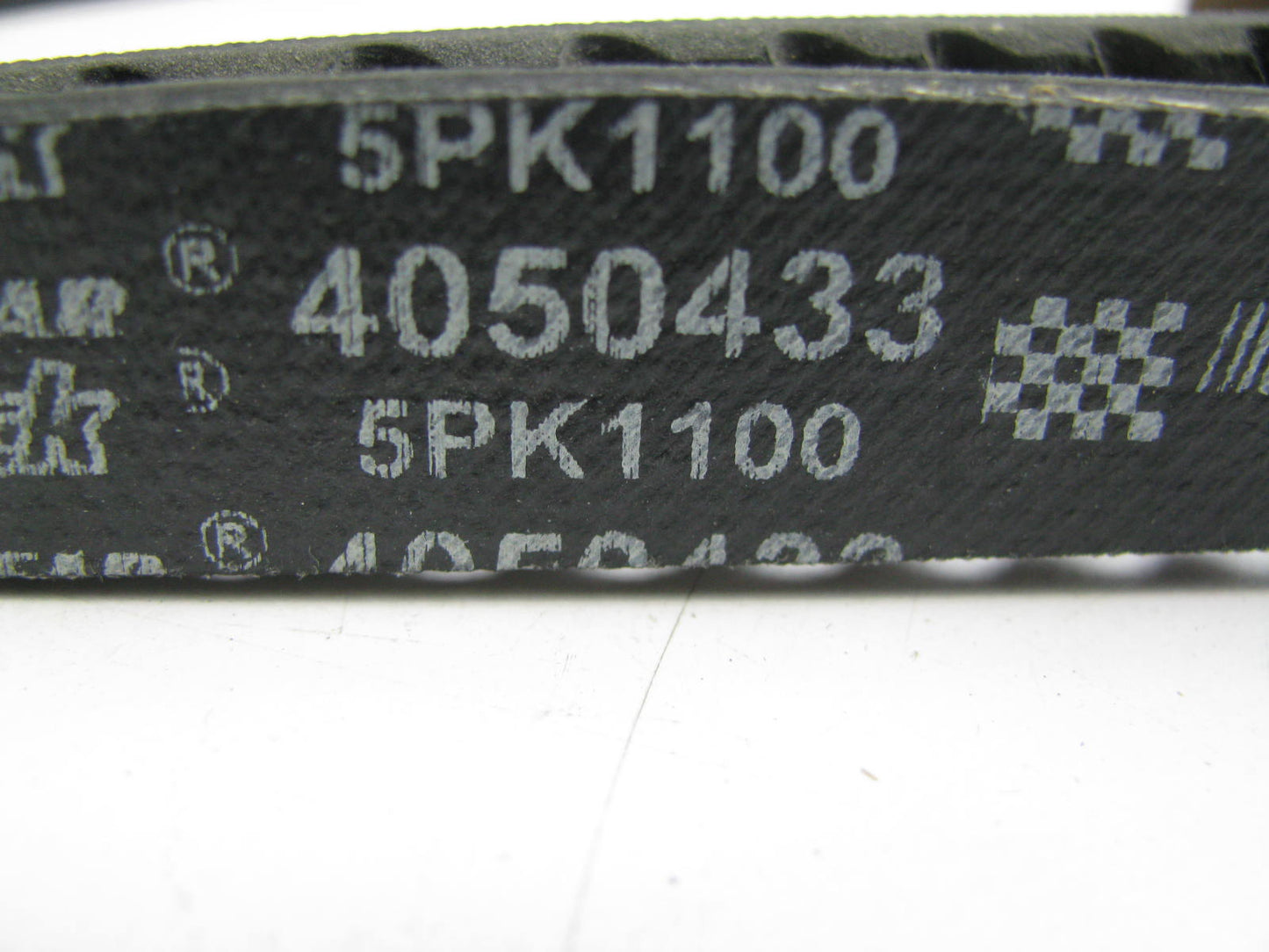 Continental 4050433 Serpentine Belt - 0.69'' X 43.30'' - 5 Ribs