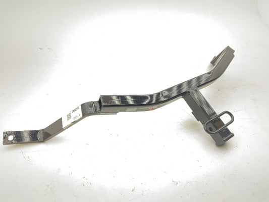 Curt 11555 Rear Class 1 Trailer Hitch 1-1/4'' Receiver For 2007-2016 Honda CR-V