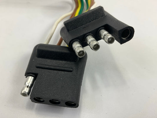 CURT 58381 Vehicle-Side And Trailer-Side 4-Pin Flat Wiring Harness 12'' Connector