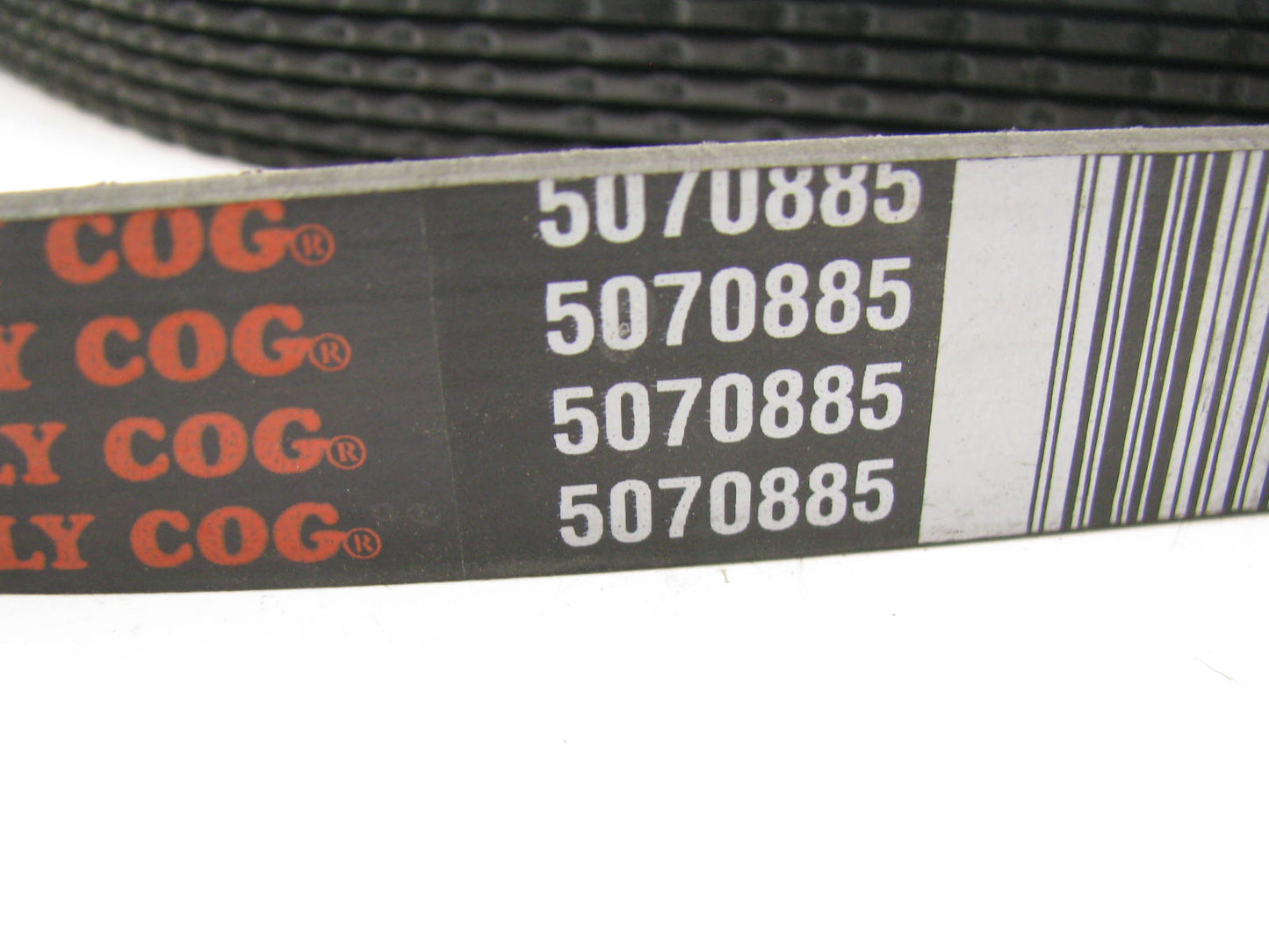 Dayco 5070885 Serpentine Belt - 0.98'' X 88.58'' - 7 Ribs