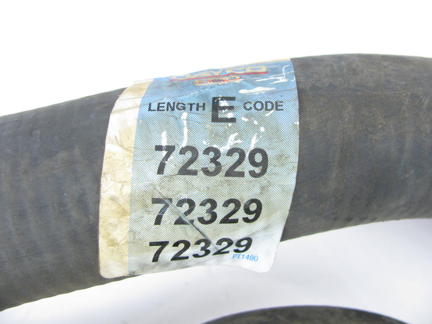Dayco 72329 Molded Radiator Coolant Hose - Lower 97-02 E-150 E-250 E-350 E-450