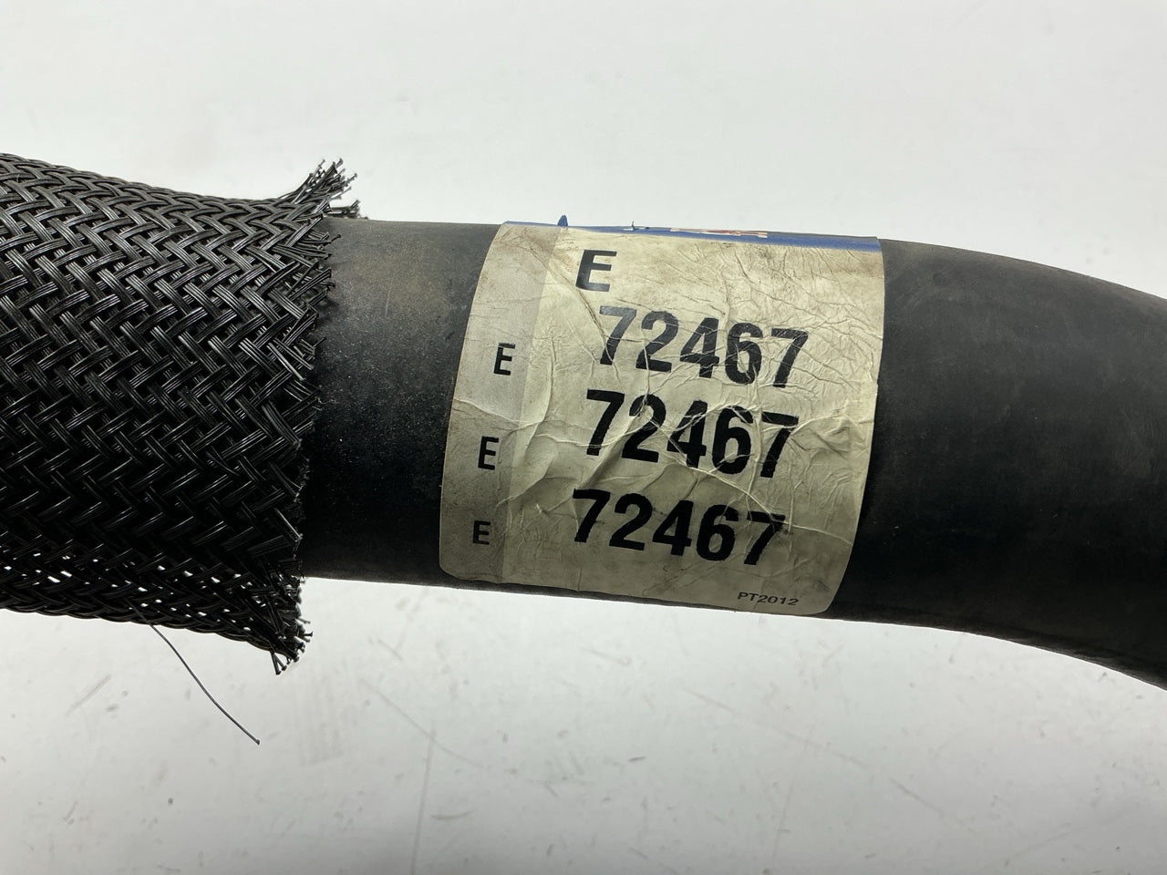 Dayco 72467 Lower Radiator Coolant Hose 04-14 Chevy Express, Savana 4.3L V6