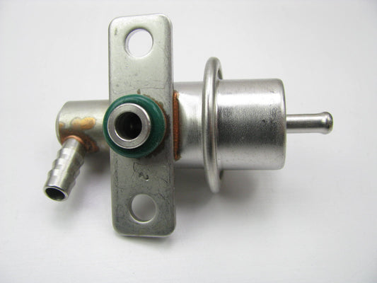 Delphi FP10266 OEM Ford Fuel Pressure Regulator For 98-03 Escort 2.0L DOHC