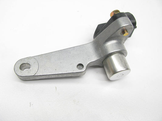 Delphi SS10007 Engine Camshaft Position Sensor For 1998-00 Toyota RAV4 2.0L-L4