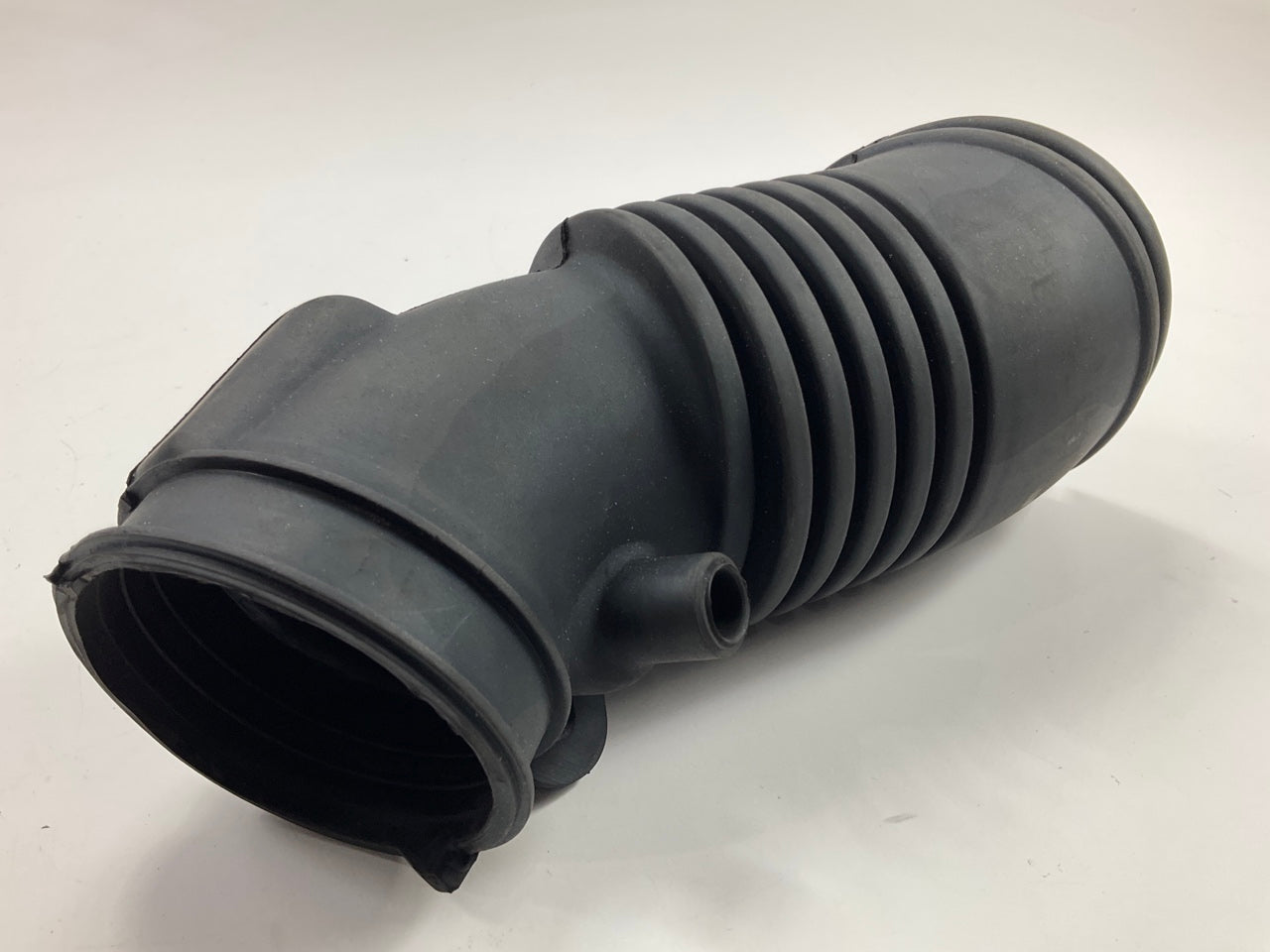 Missing Clamps Dorman 696020 Air Cleaner To Engine Air Intake Hose 05-06 Odyssey