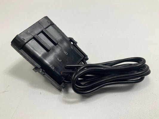 Dorman 85395 4 Terminal Male Connector Shroud Weatherproof