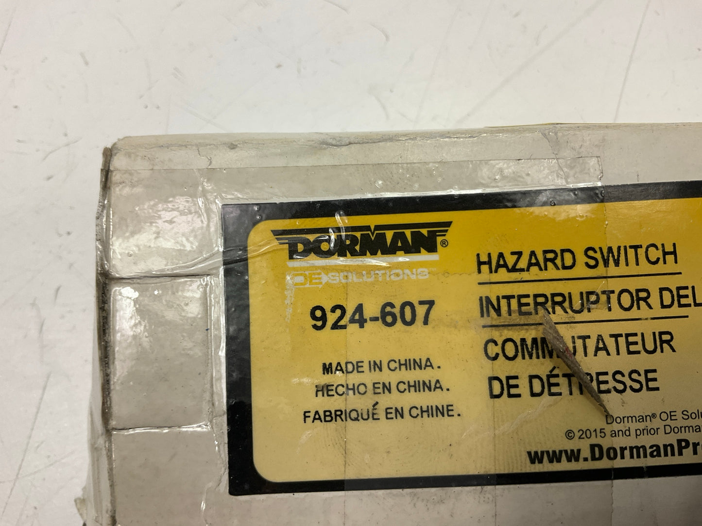 Dorman 924-607 Hazard Warning Switch For 2002-2005 Saturn Vue