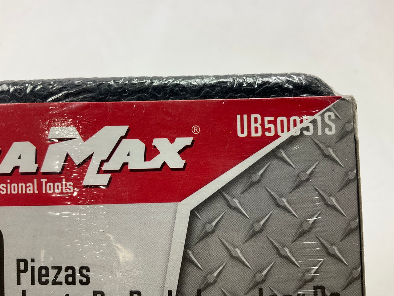 Dura Max UB50051S 1/4'' Drive & 3/8'' Drive Socket Set, 40-Piece