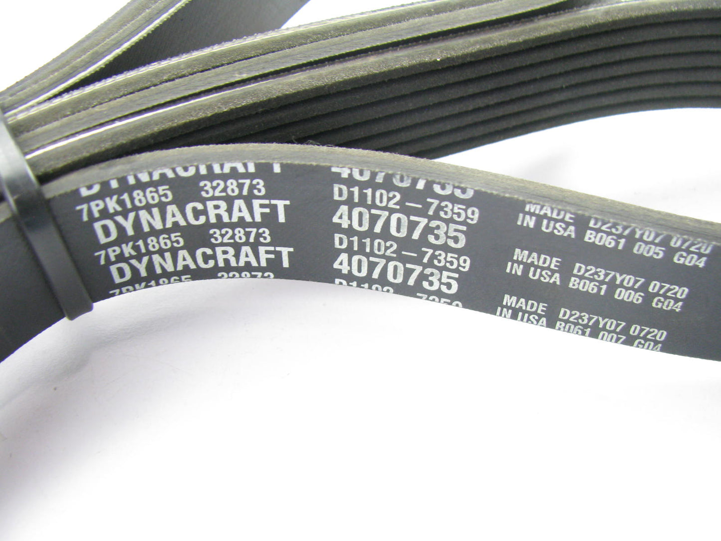 Dynacraft 4070735 Serpentine Belt - 0.98'' X 74.00'' - 7 Ribs