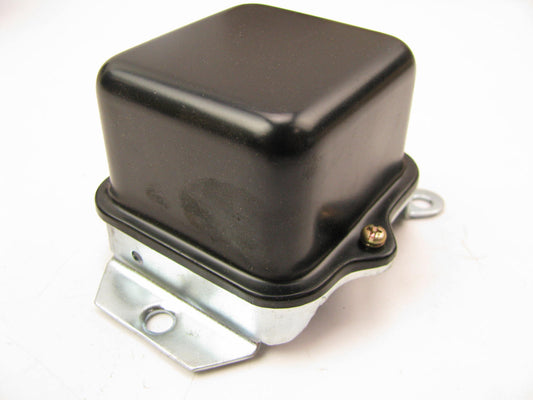 E-tron D-635-M Voltage Regulator