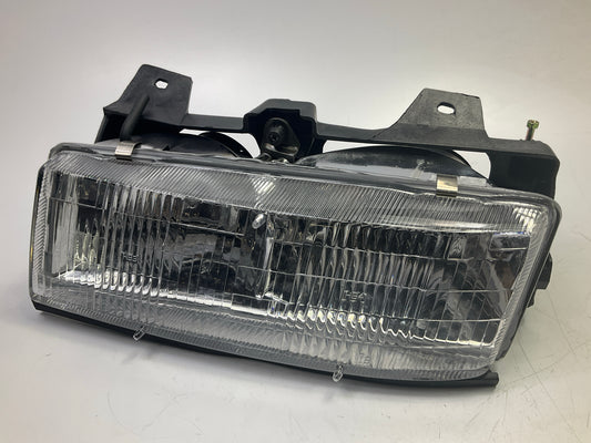 Eagle Eyes GM028-B001L Left Headlight Headlamp - 1990-1996 Chevrolet Corsica